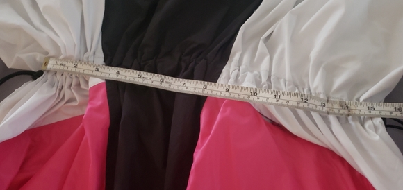 Versace - Picture 4 of 6